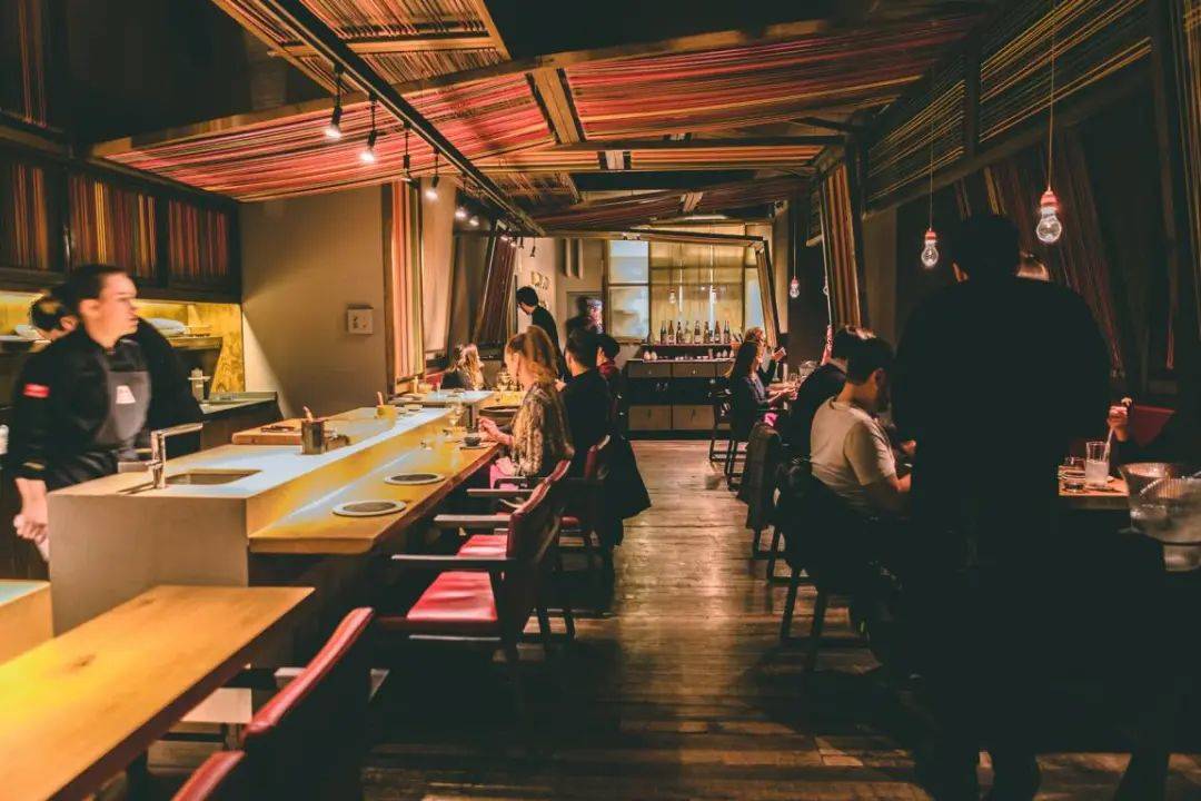 à他不光是“分子料理之父”Ferran Adrià的弟弟!麻将胡了游戏2024世界第二的大厨Albert Adri(图4) à他不光是“分子料理之父”Ferran Adrià的弟弟!麻将胡了游戏2024世界第二的大厨Albert Adri(图4)