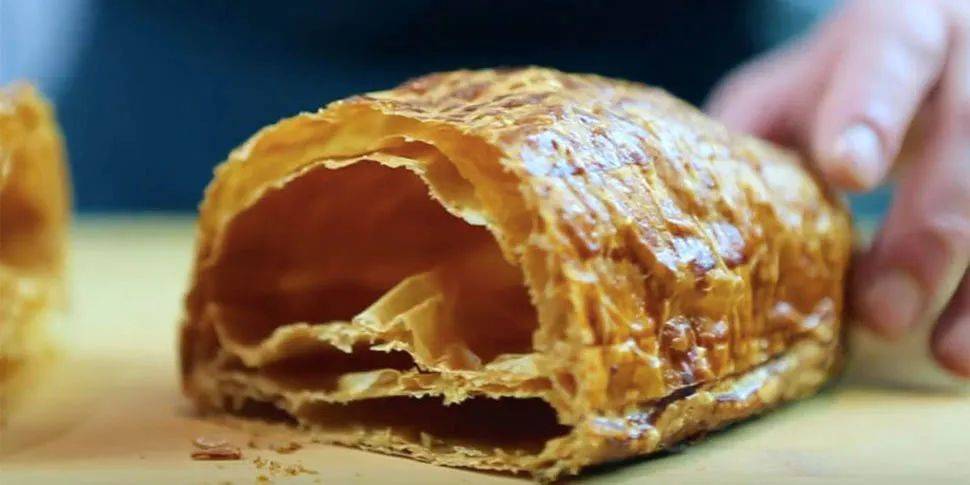 à他不光是“分子料理之父”Ferran Adrià的弟弟!麻将胡了游戏2024世界第二的大厨Albert Adri(图12) à他不光是“分子料理之父”Ferran Adrià的弟弟!麻将胡了游戏2024世界第二的大厨Albert Adri(图12)