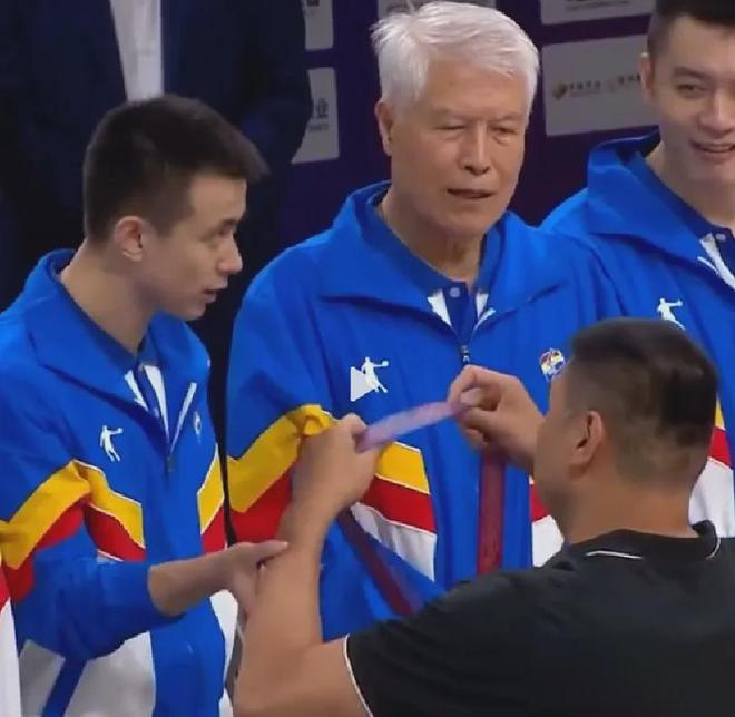 宁队!中国男篮未来第一后卫麻将胡了炸裂!赵维伦加盟辽(图6) 宁队!中国男篮未来第一后卫麻将胡了炸裂!赵维伦加盟辽(图6)