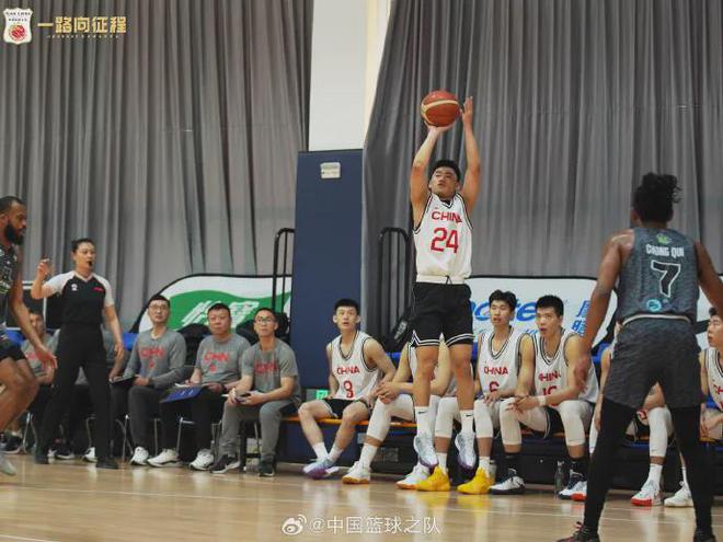 宁队!中国男篮未来第一后卫麻将胡了炸裂!赵维伦加盟辽(图8) 宁队!中国男篮未来第一后卫麻将胡了炸裂!赵维伦加盟辽(图8)
