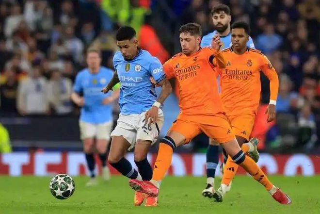 切洛蒂用人遭疑巴尔韦德后卫位置引发争议麻将胡了2试玩皇马OD更衣室动荡！安(图2)