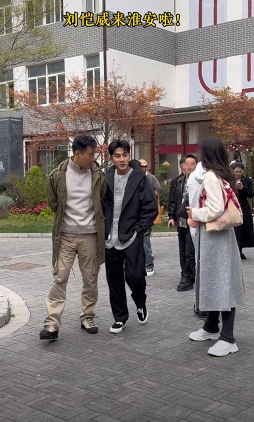 的抗老51岁刘恺威在网友镜头下硬帅麻将胡了不得不佩服港台明星比内地(图5) 的抗老51岁刘恺威在网友镜头下硬帅麻将胡了不得不佩服港台明星比内地(图5)